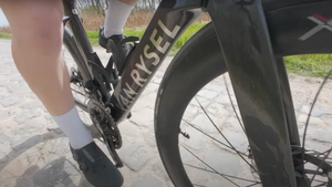 Bike Radar : Inside Paris-Roubaix - The Bike Tech To Survive HELL